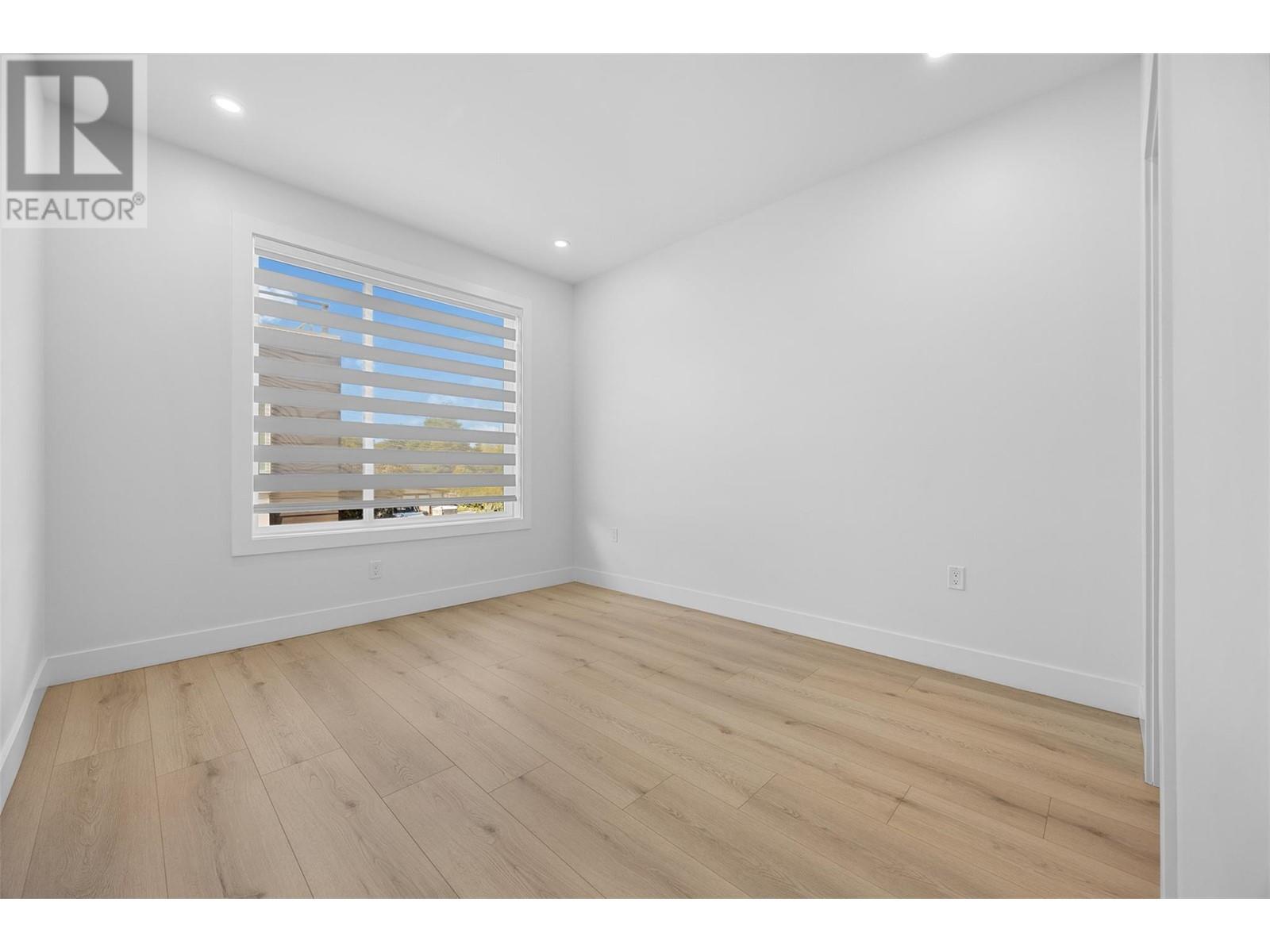 754 Raymer Avenue, Kelowna, British Columbia  V1Y 4Z8 - Photo 20 - 10348855
