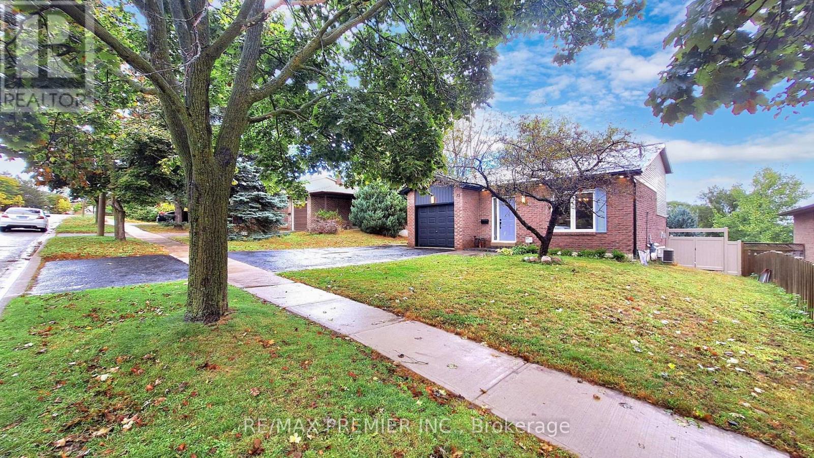 75 Fox Run, Barrie, Ontario  L4N 5L6 - Photo 48 - S12163039