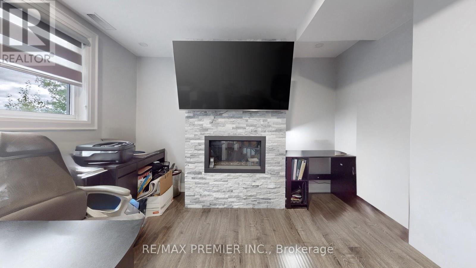 75 Fox Run, Barrie, Ontario  L4N 5L6 - Photo 29 - S12163039