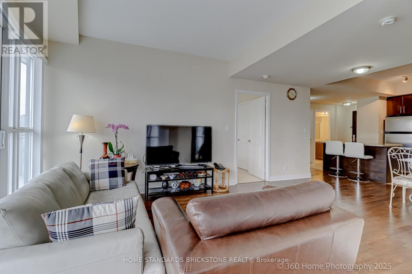 1106 - 50 Absolute Avenue, Mississauga (City Centre), Ontario  L4Z 0A8 - Photo 5 - W12167918