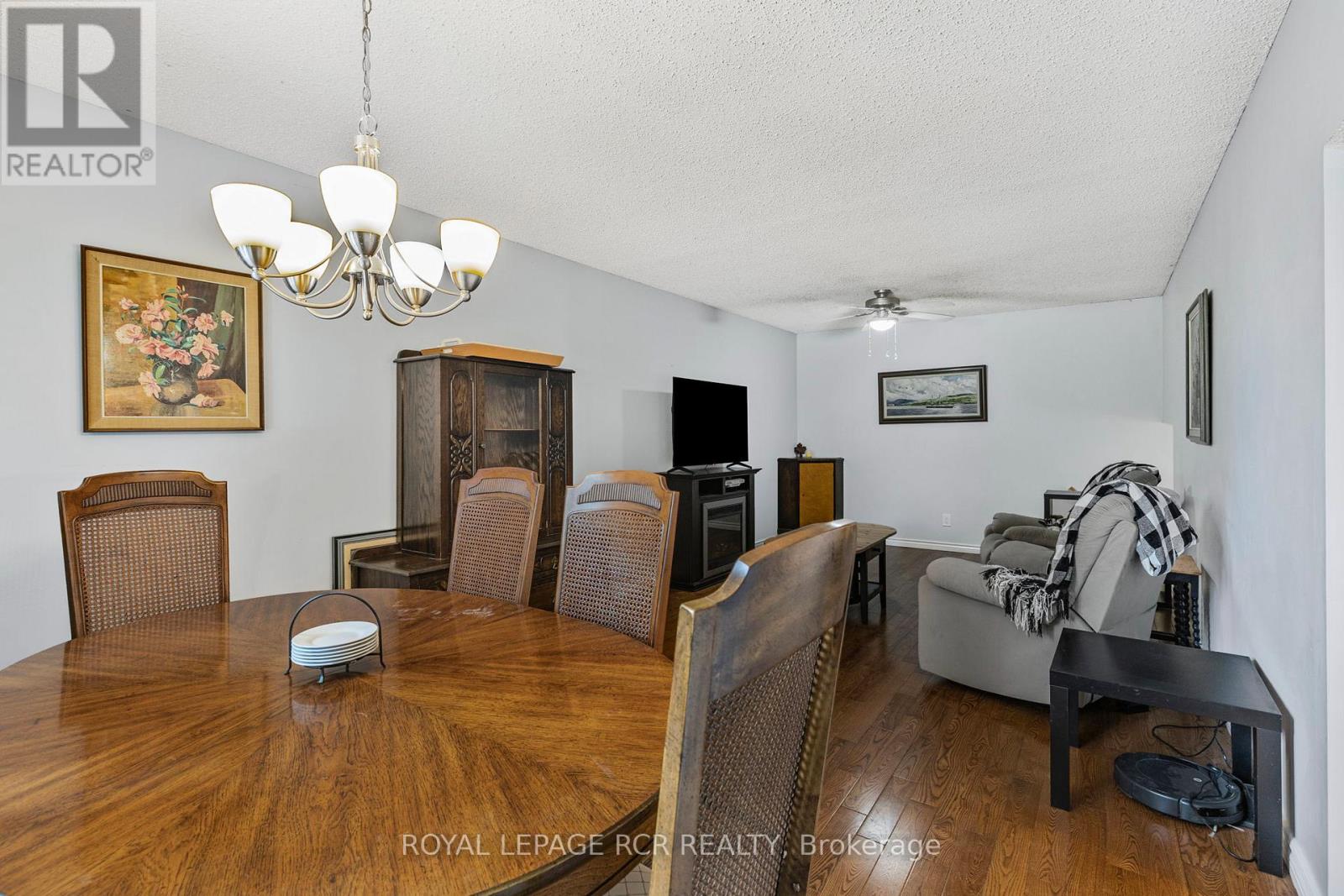 116 Zima Crescent, Bradford West Gwillimbury, Ontario  L3Z 2E4 - Photo 14 - N12171315