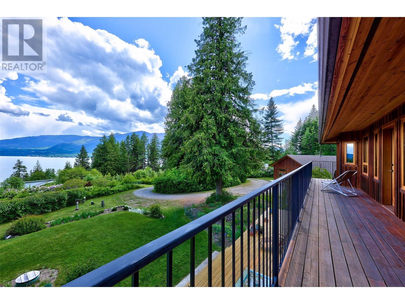 Property at 3019 Hopwood Road image 4