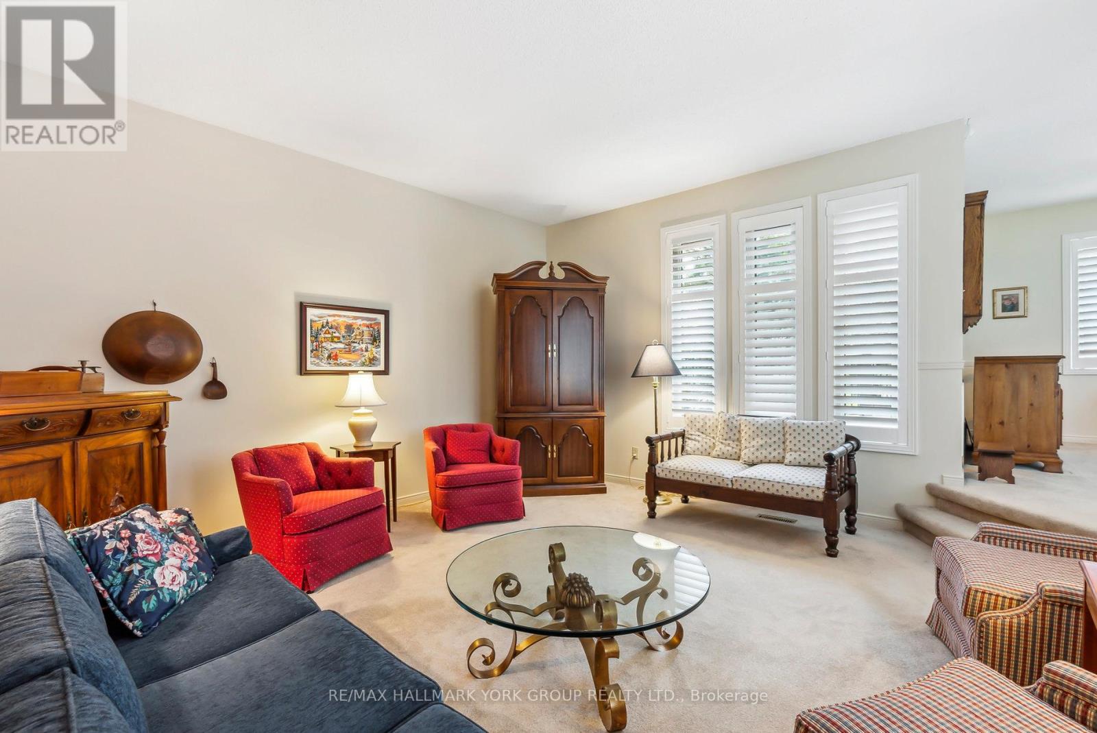1 Kingscross Drive, King (King City), Ontario  L7B 1E5 - Photo 6 - N12169340