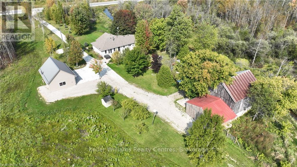 6806 Highway 21 Road, Arran-Elderslie, Ontario  N0H 1A0 - Photo 4 - X12138738