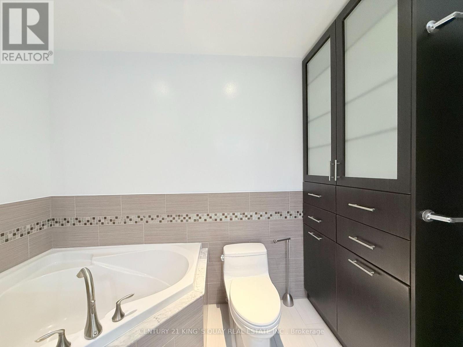 730 Grandview Way, Toronto (Willowdale East), Ontario  M2N 6V5 - Photo 19 - C12167260