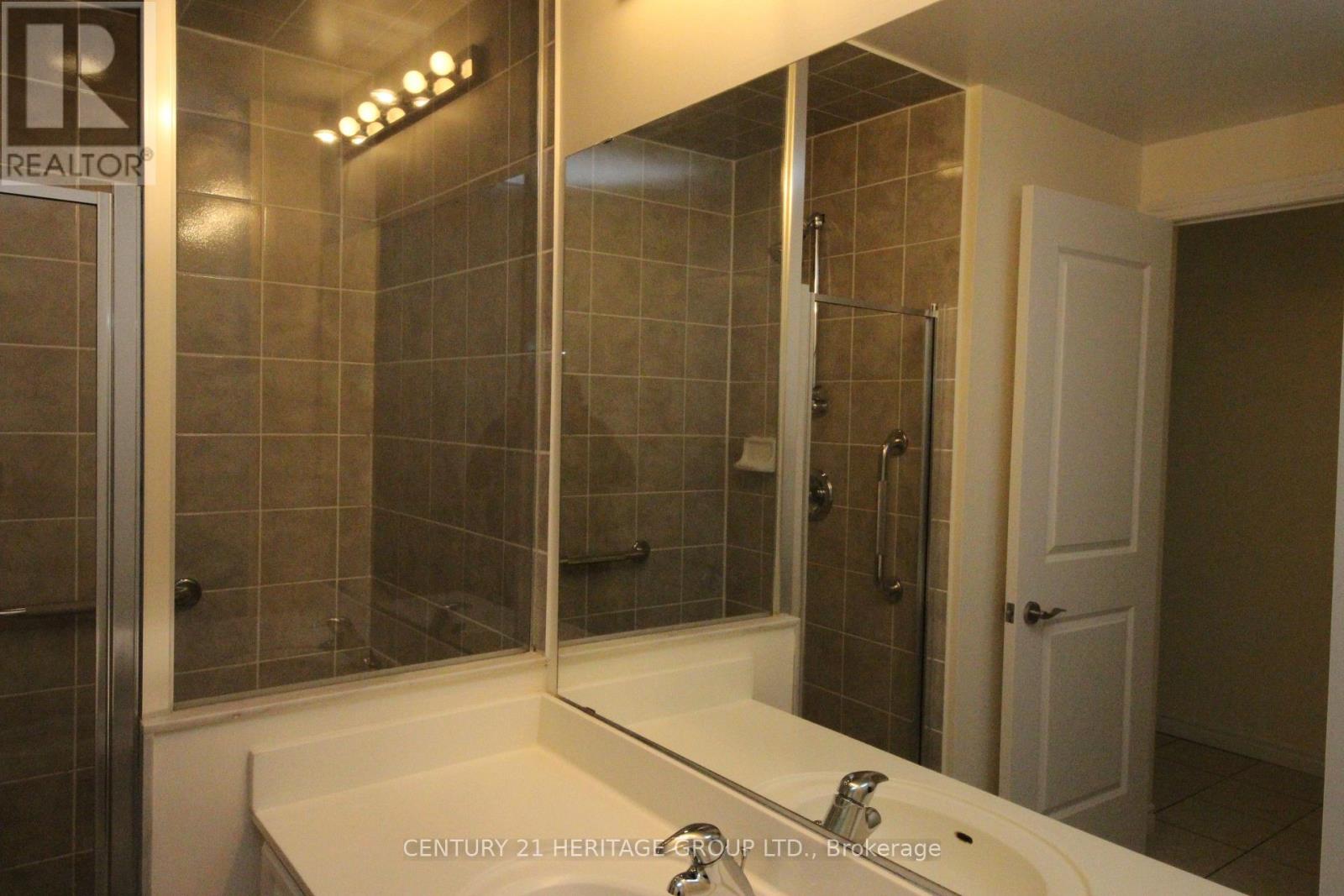 307 - 135 Wynford Drive, Toronto, Ontario  M3C 0J4 - Photo 13 - C12171216