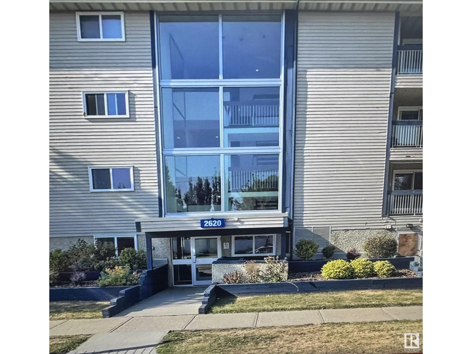 #104 2620 Mill Woods Road E NW, Edmonton, Alberta
