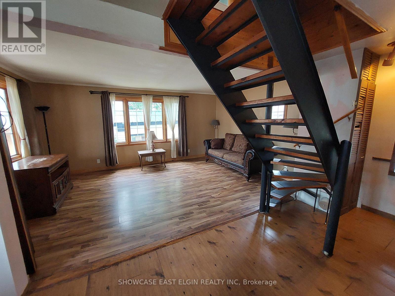 3193 Hale Street, Malahide, Ontario  N5H 2R2 - Photo 14 - X12169992