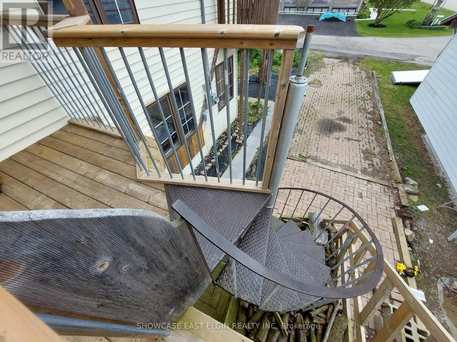 3193 Hale Street, Malahide, Ontario  N5H 2R2 - Photo 20 - X12169992