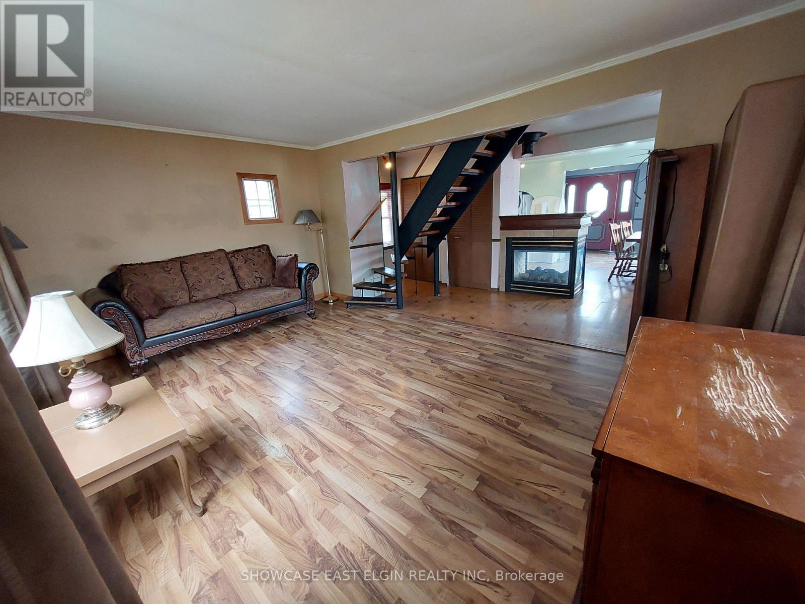 3193 Hale Street, Malahide, Ontario  N5H 2R2 - Photo 7 - X12169992