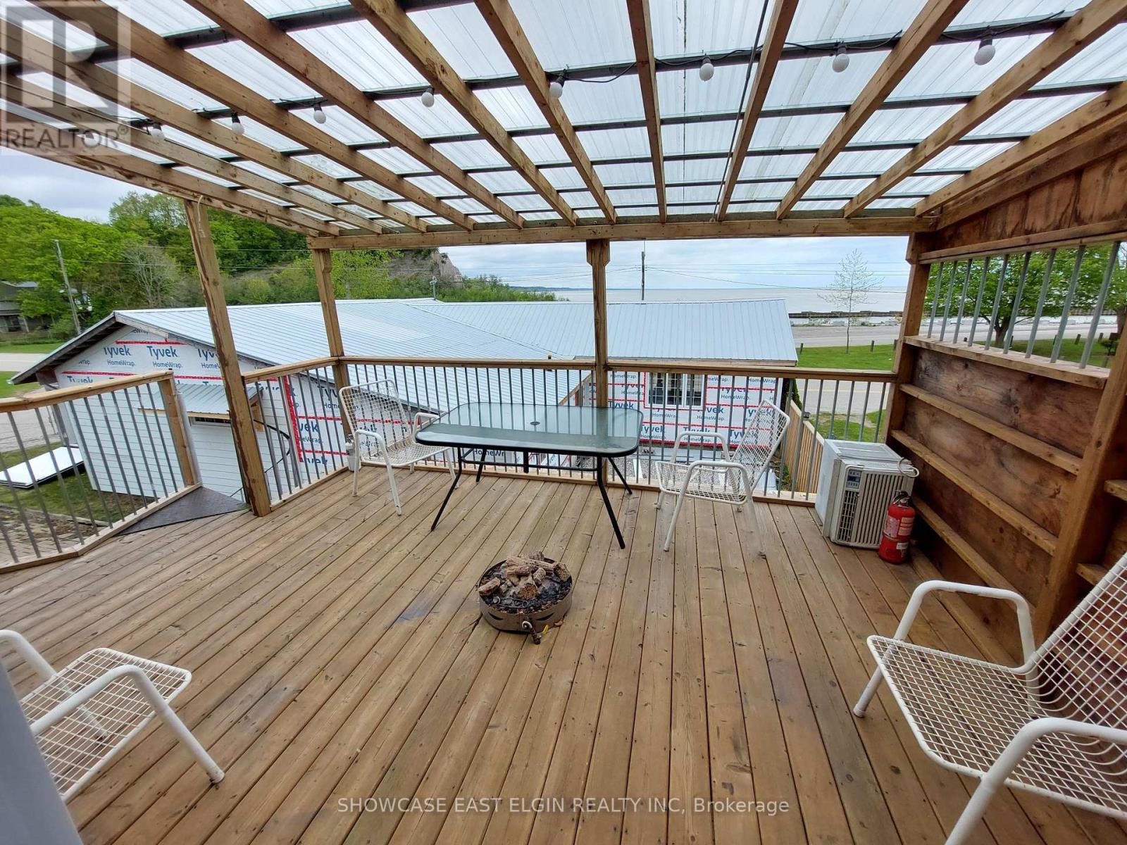 3193 Hale Street, Malahide, Ontario  N5H 2R2 - Photo 8 - X12169992