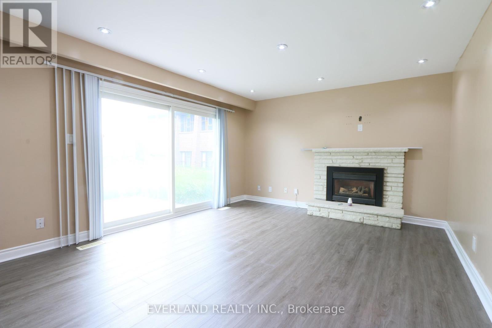 59 Brimorton Drive, Toronto, Ontario  M1P 3Z3 - Photo 6 - E12171327