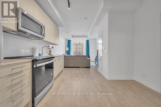 810 - 286 Main Street, Toronto, Ontario  M4C 0B3 - Photo 17 - E12171360