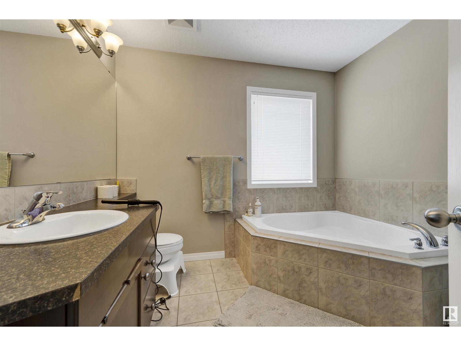30 Oak Vista Dr, St. Albert, Alberta  T8N 3T1 - Photo 21 - E4438378