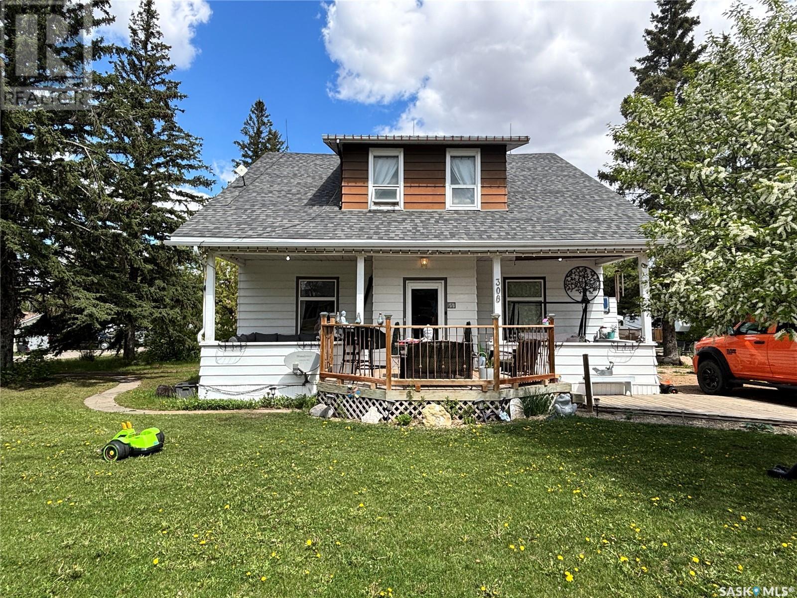 308 Norreys STREET, drake, Saskatchewan