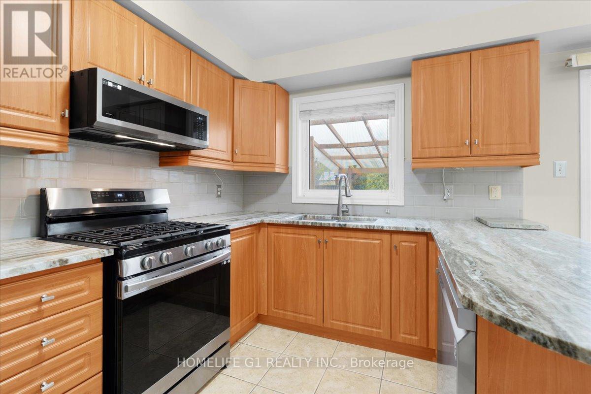 68 Native Landing, Brampton, Ontario  L6X 5B1 - Photo 14 - W12171322