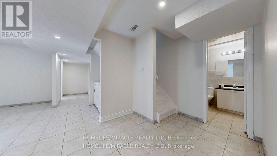17 Beaverhall Road, Brampton, Ontario  L6X 4L3 - Photo 44 - W12171329
