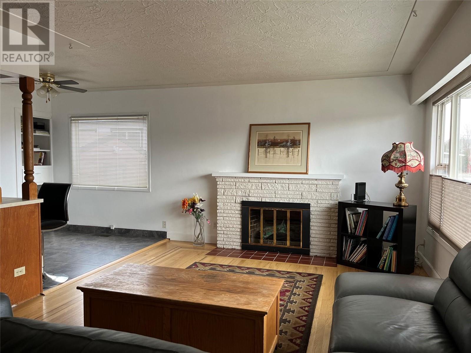 1368 Bing Avenue, Kelowna, British Columbia  V1Y 3Y4 - Photo 10 - 10331392