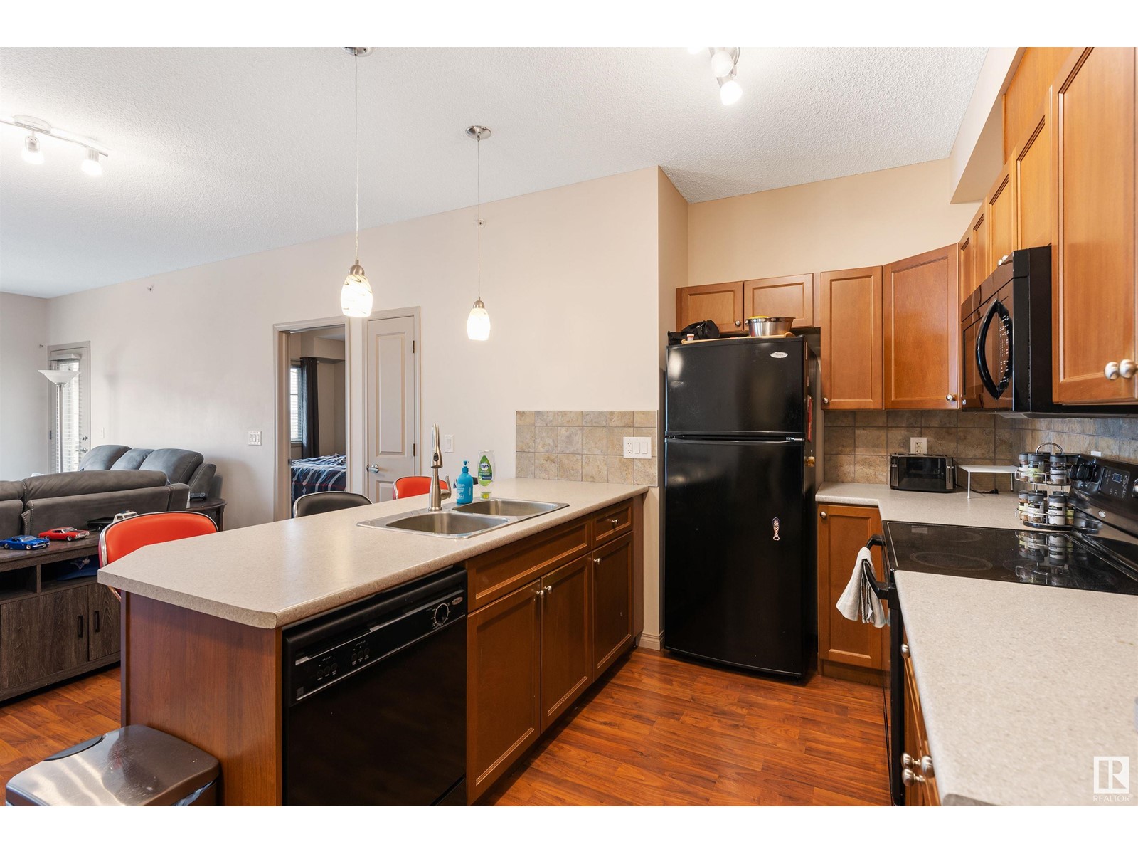 #404 1619 James Mowatt Tr Sw, Edmonton, Alberta  T6W 0J7 - Photo 11 - E4437920