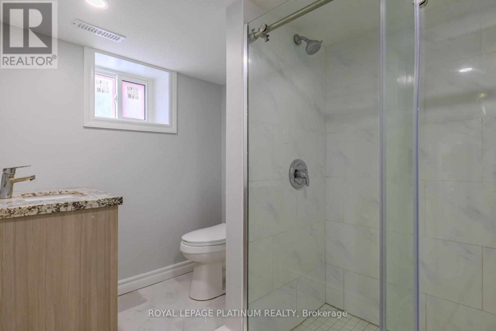 44 Troy Street, Kitchener, Ontario  N2H 1L8 - Photo 26 - X12171340