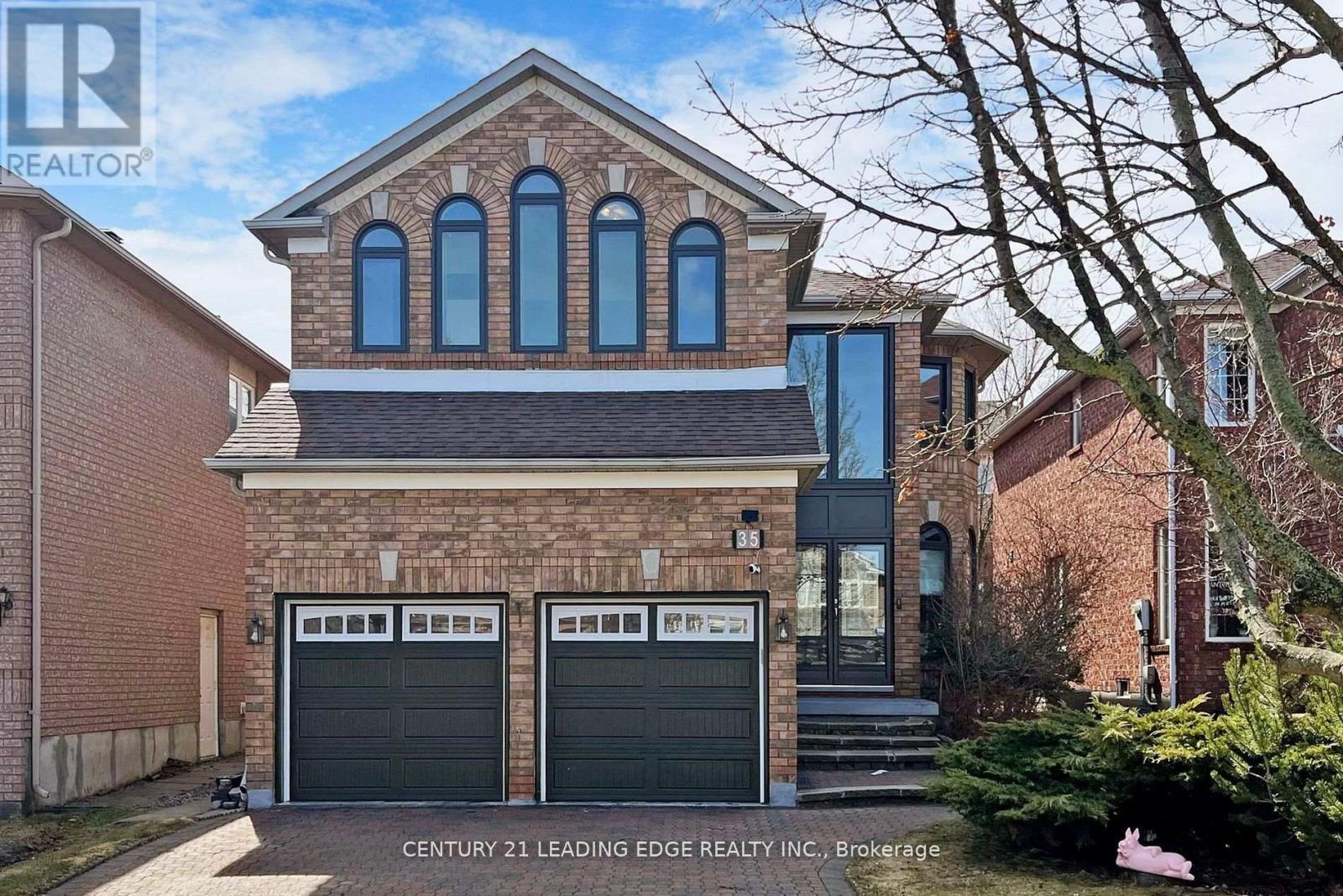 35 FORTUNE CRESCENT, Richmond Hill, Ontario
