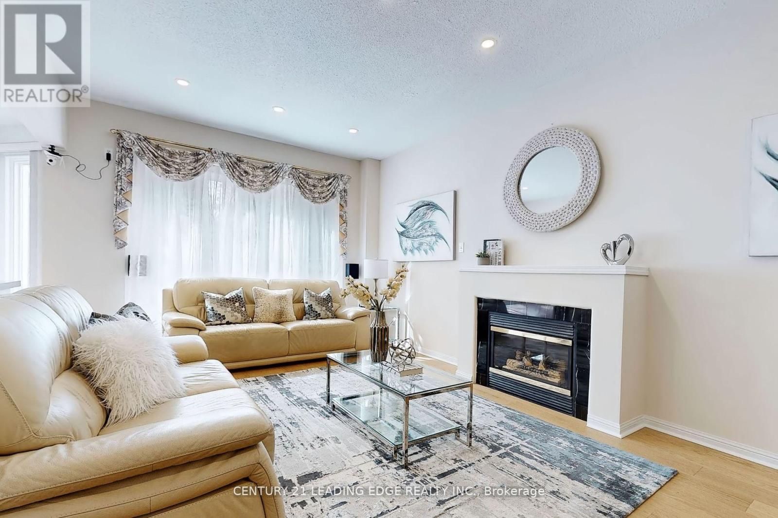 35 Fortune Crescent, Richmond Hill, Ontario  L4S 1S5 - Photo 14 - N12171343