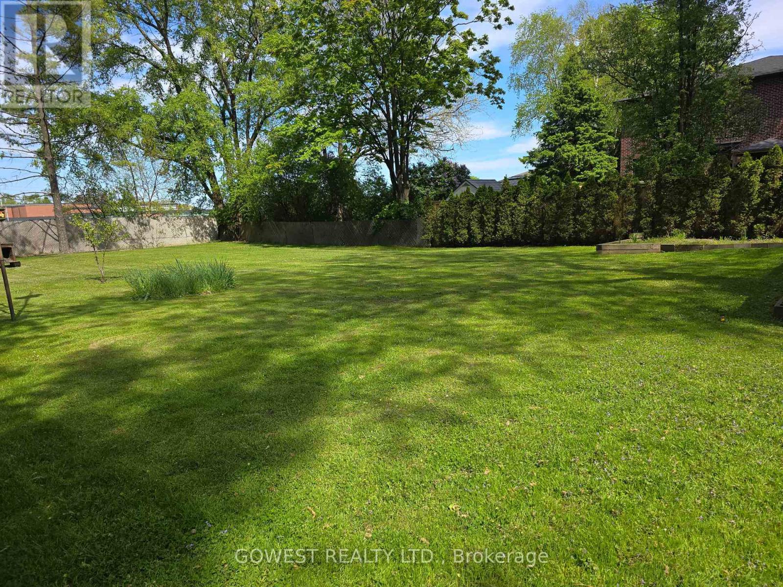 1411 Alexandra Avenue, Mississauga, Ontario  L5E 2A9 - Photo 43 - W12055592