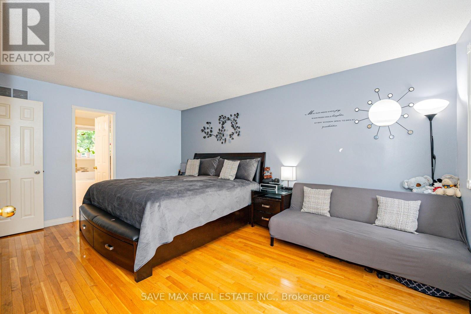62 Laurelcrest Street, Brampton, Ontario  L6S 5W3 - Photo 20 - W12168057