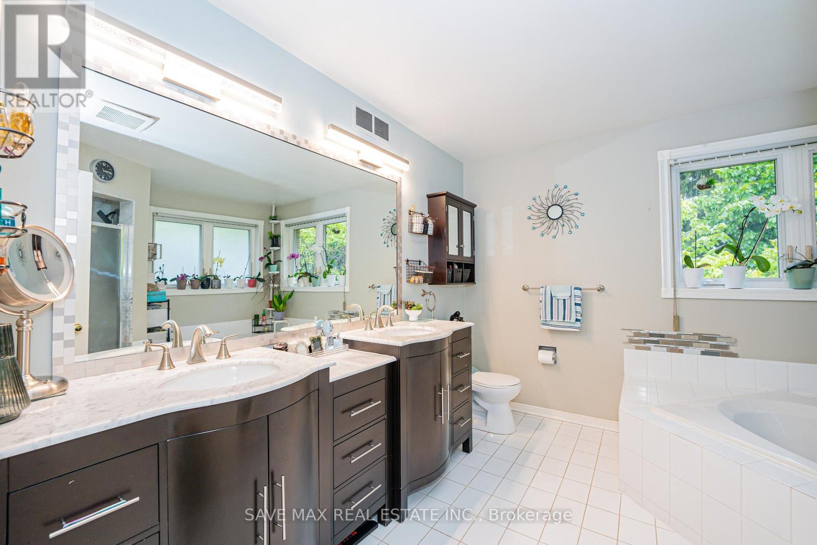 62 Laurelcrest Street, Brampton, Ontario  L6S 5W3 - Photo 23 - W12168057