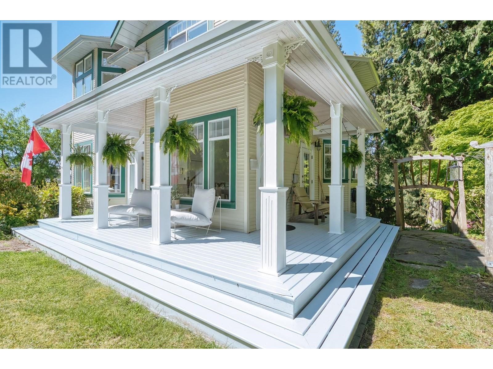 Property at 1377 MARLENE ROAD image 3