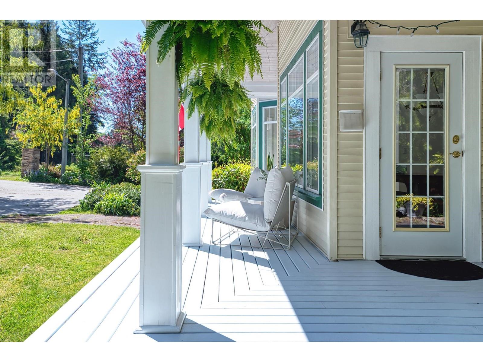 Property at 1377 MARLENE ROAD image 4