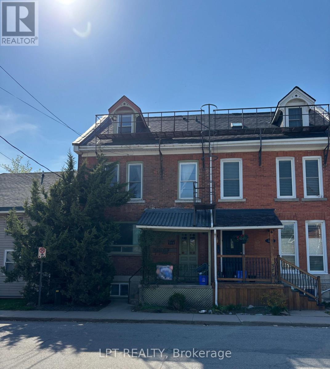 374 Barrie Street, Kingston, Ontario  K7K 3T4 - Photo 42 - X12125194