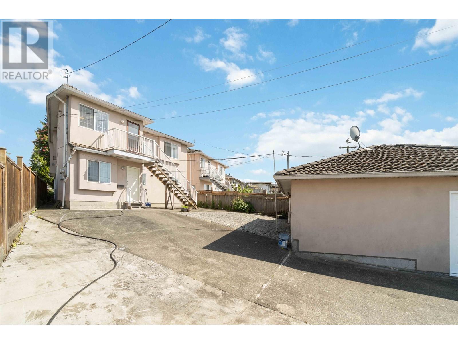Property at 4411 BEATRICE STREET image 2