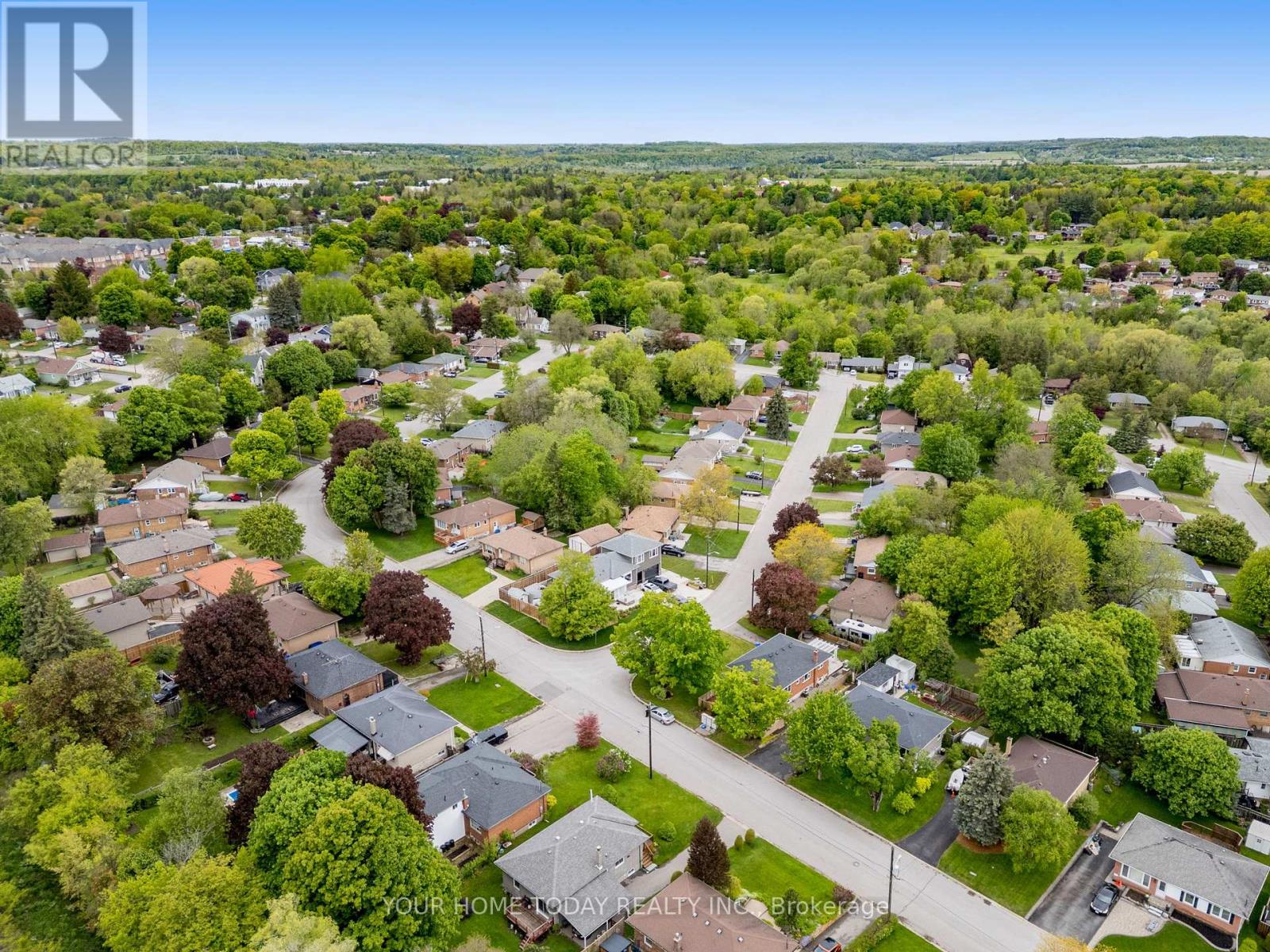 34 Hewson Crescent, Halton Hills (Georgetown), Ontario  L7G 2N9 - Photo 49 - W12169216