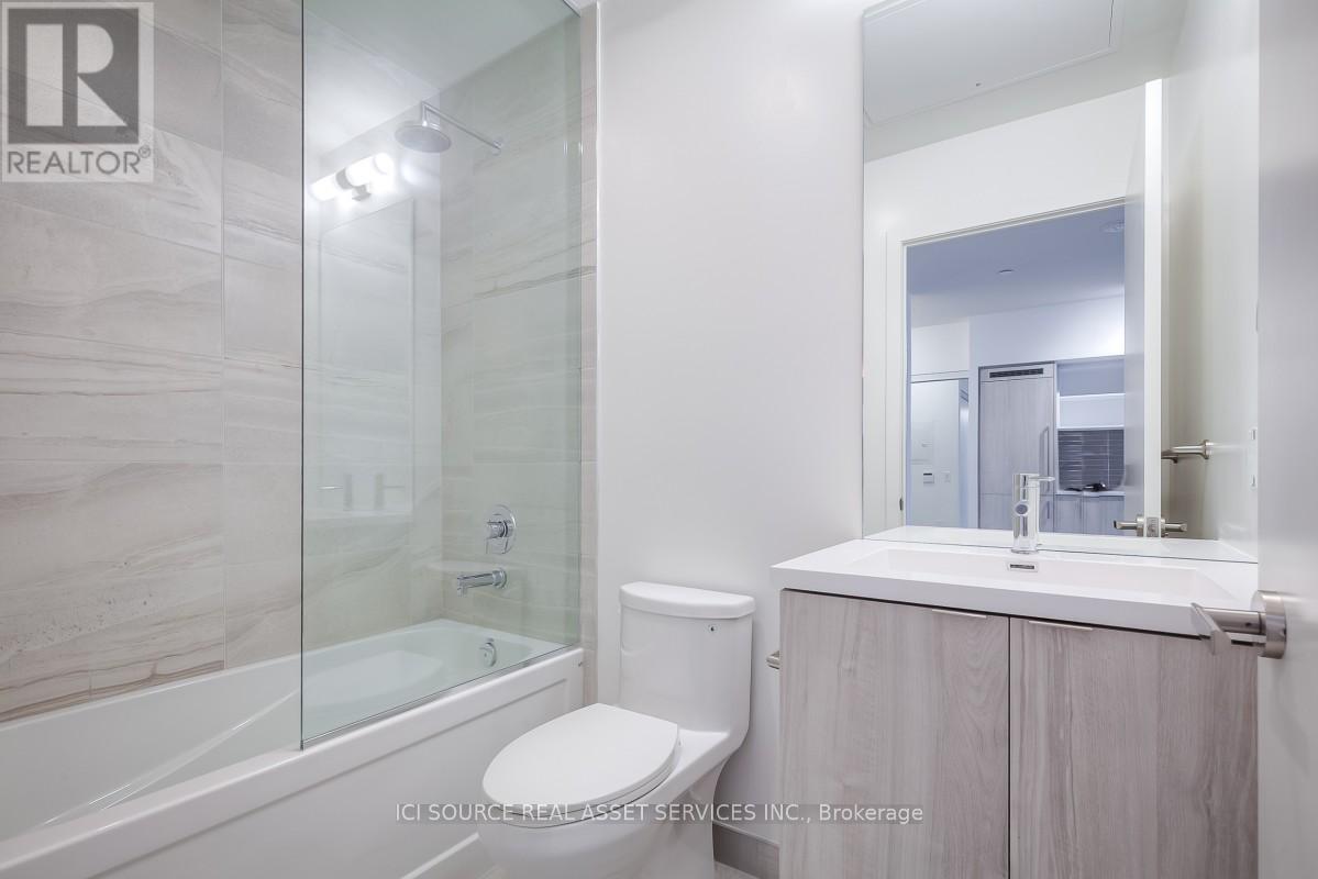 1002 - 138 Downes Street, Toronto (Waterfront Communities), Ontario  M5E 0E4 - Photo 13 - C12171374
