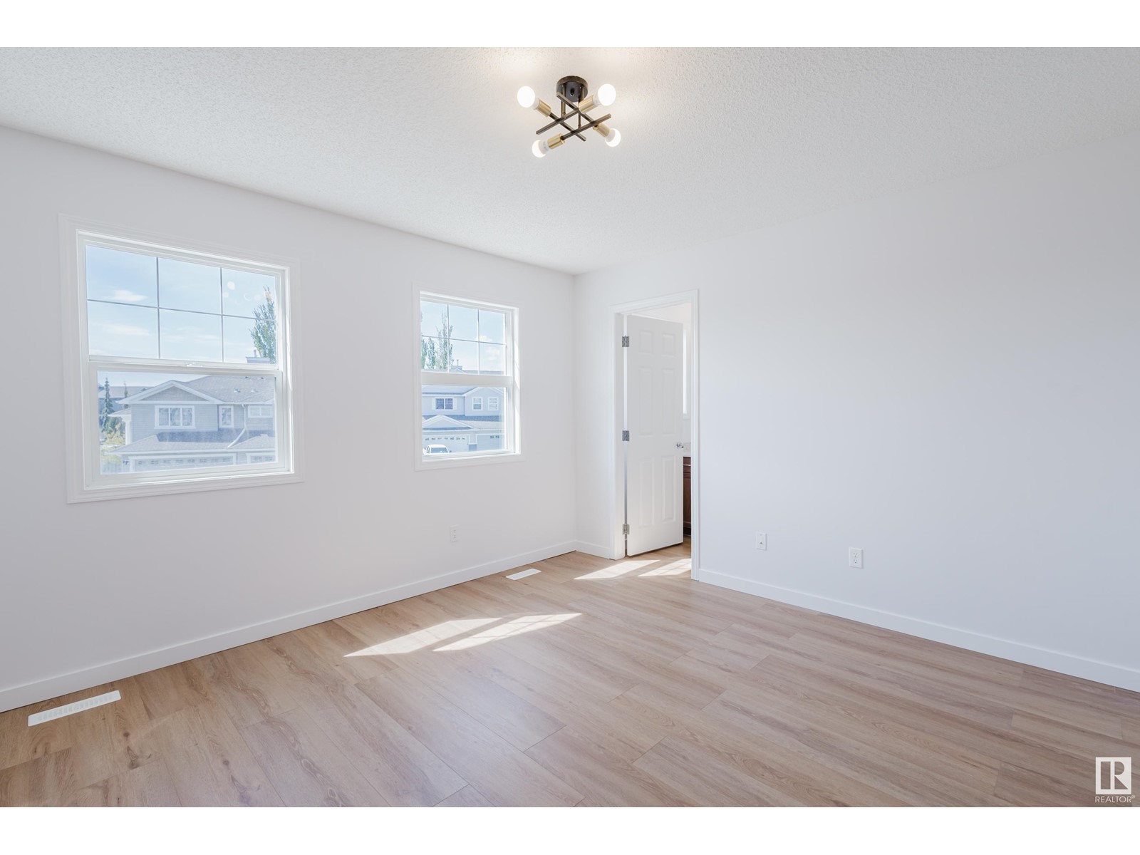 1514 Mcmillian Pl Sw, Edmonton, Alberta  T6W 1V7 - Photo 24 - E4436555