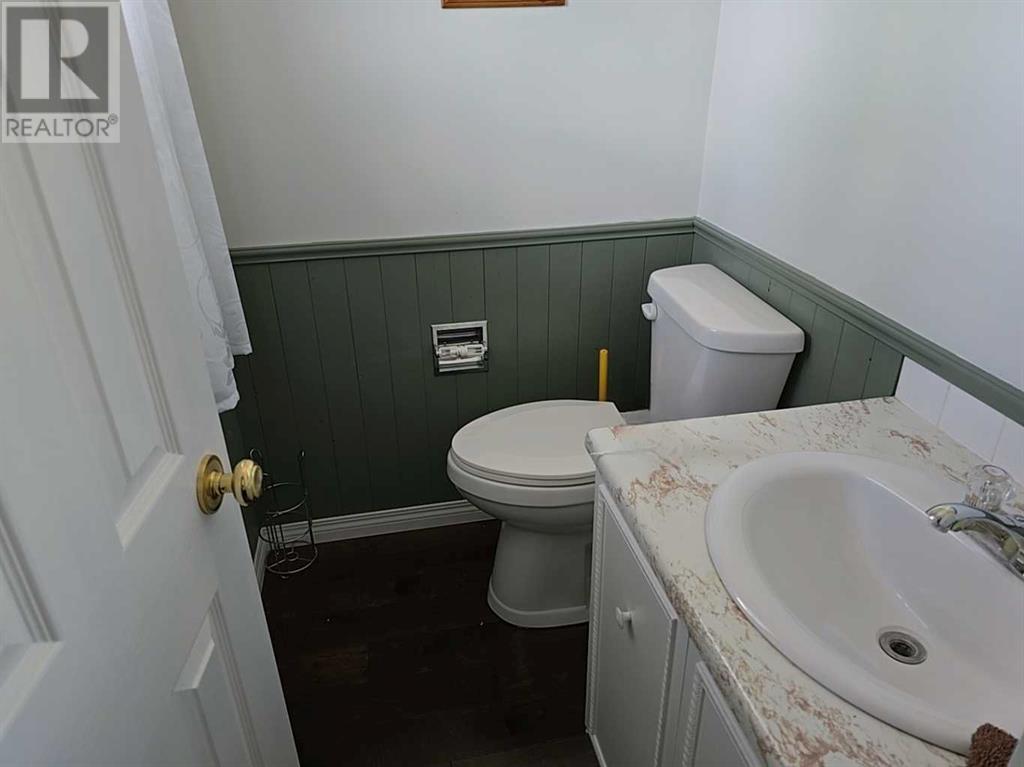 401 7 Avenue, Fox Creek, Alberta  T0H 1P0 - Photo 24 - A2224309