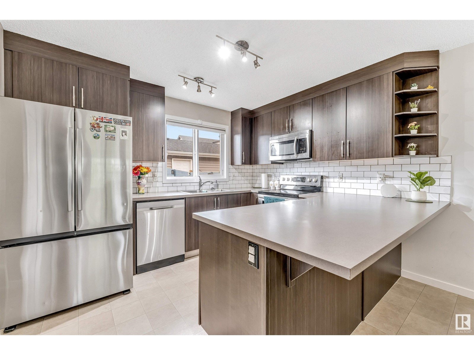 366 Charlesworth Dr Sw, Edmonton, Alberta  T6X 2G5 - Photo 20 - E4438392