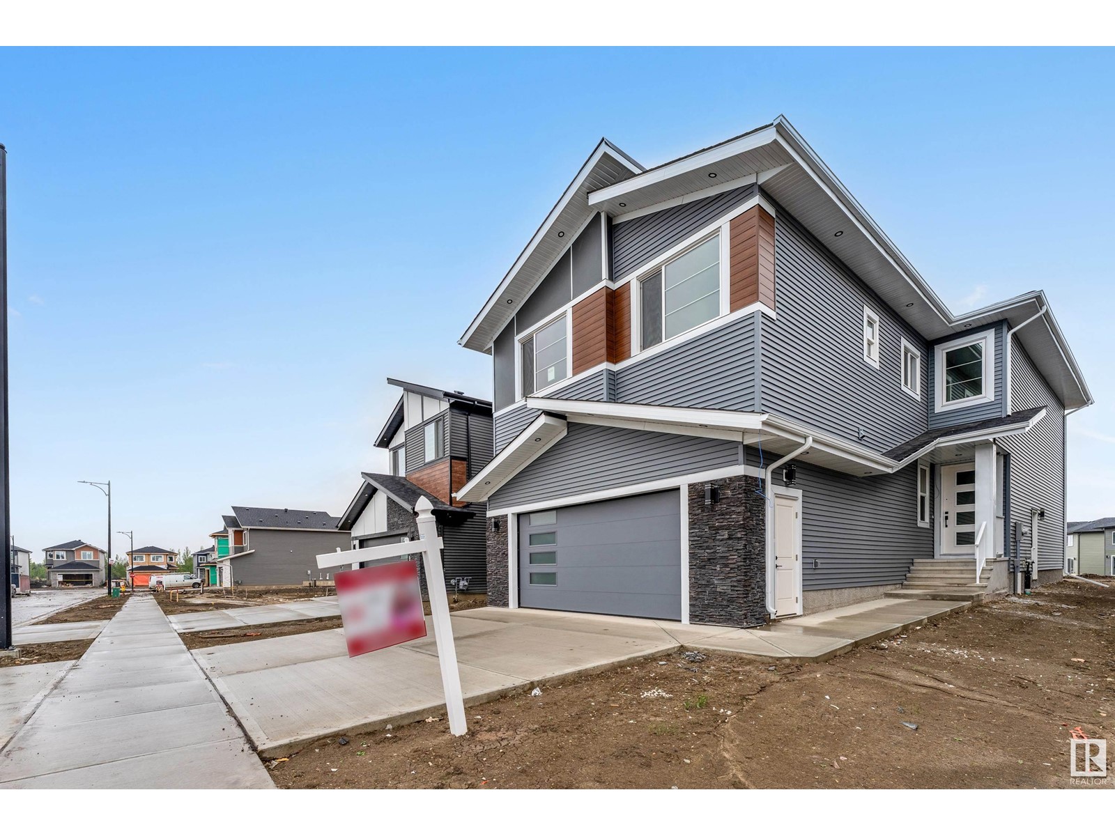 Property at 6238 19 ST NE image 1