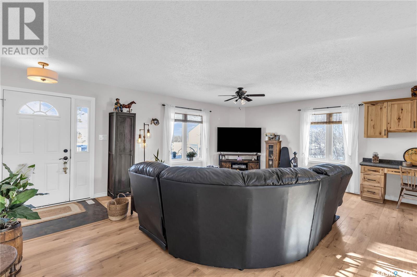 18 W 1st Street, Baldwinton, Saskatchewan  S0M 0B0 - Photo 13 - SK007046
