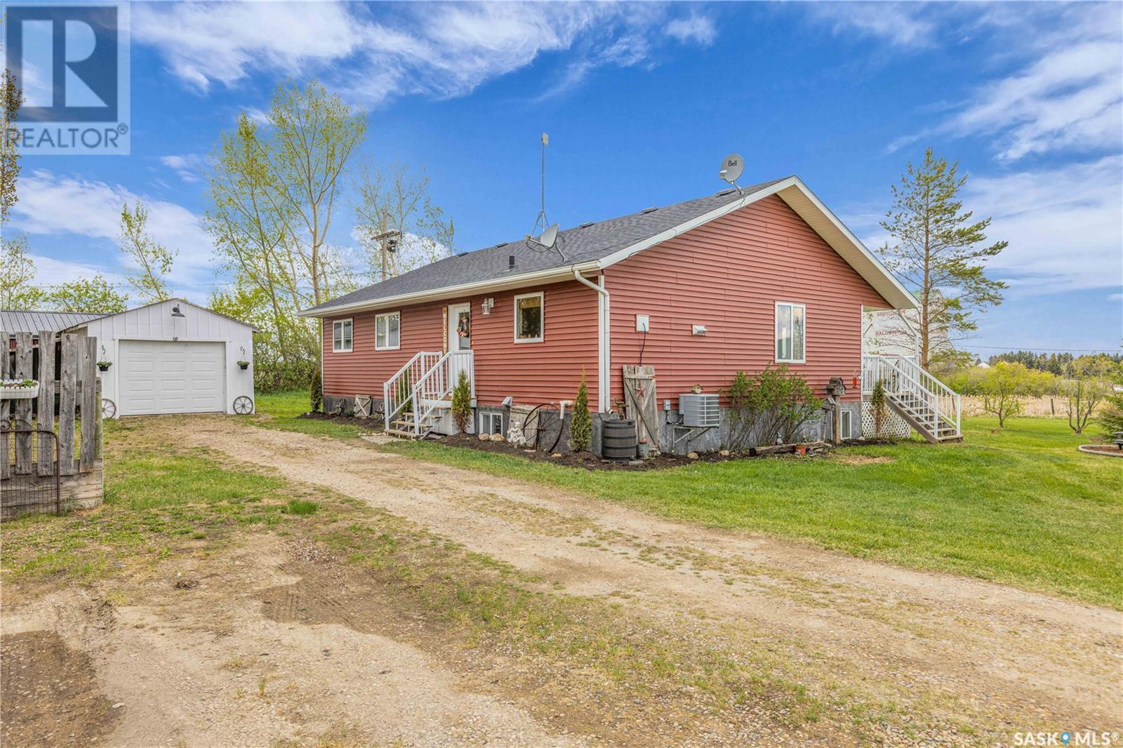18 W 1st Street, Baldwinton, Saskatchewan  S0M 0B0 - Photo 2 - SK007046