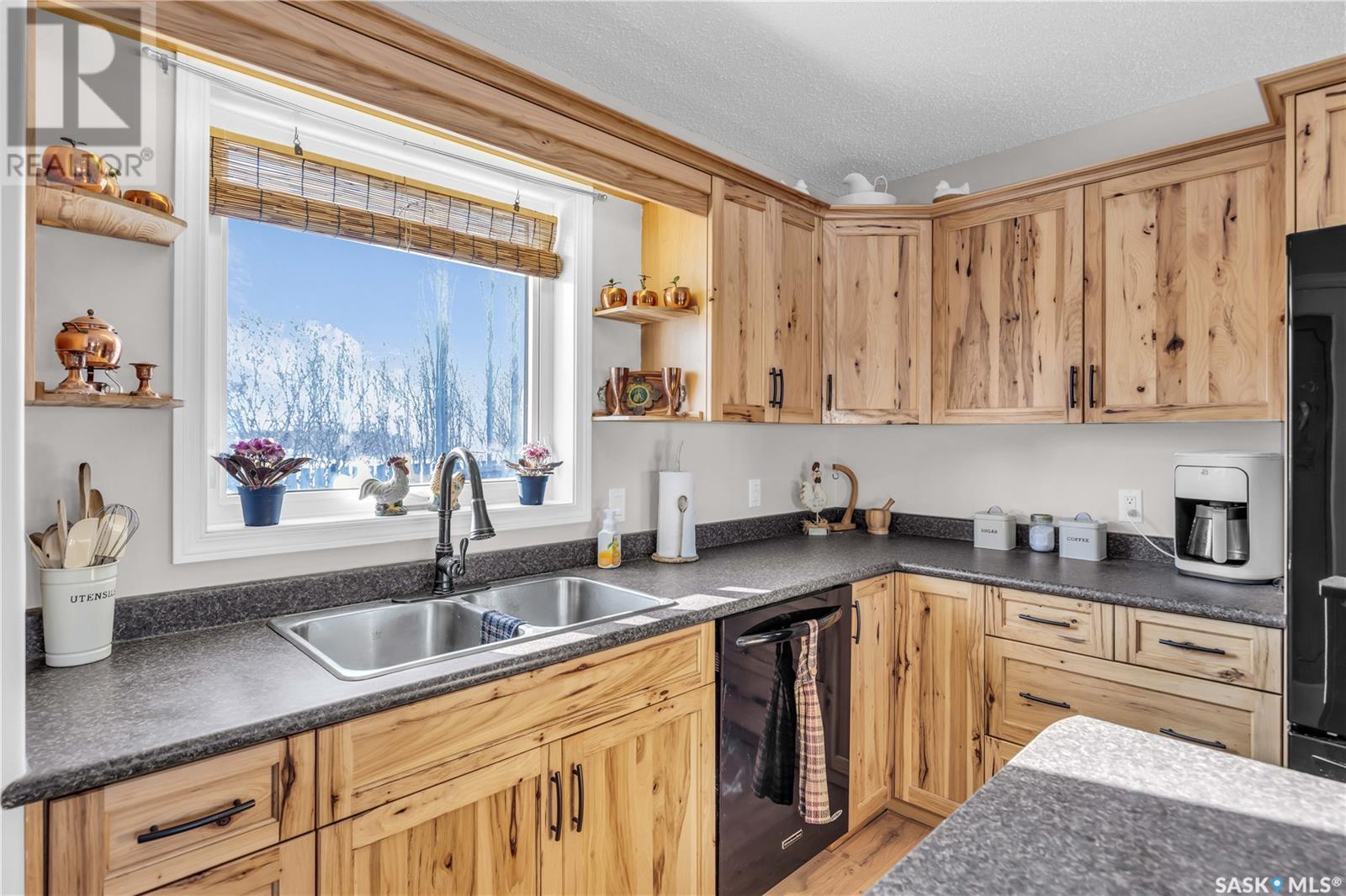 18 W 1st Street, Baldwinton, Saskatchewan  S0M 0B0 - Photo 6 - SK007046
