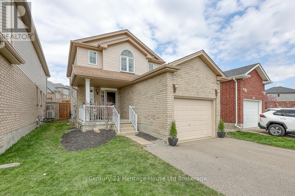 1079 Marquette Drive, Woodstock, Ontario  N4V 0A9 - Photo 2 - X12103217