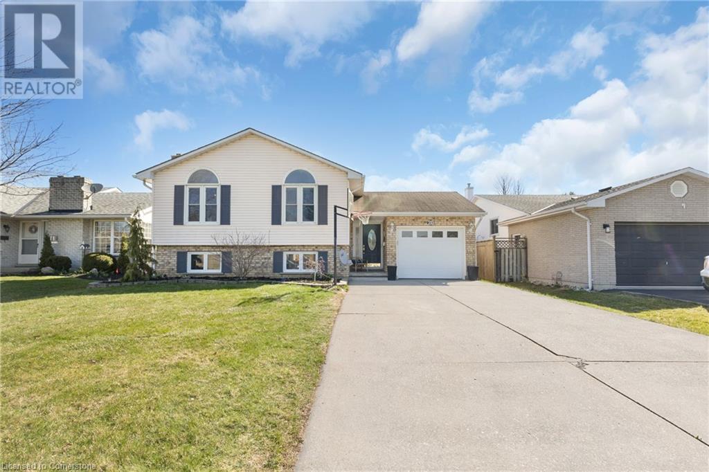 Property at 20 THOMPSON Drive image 2