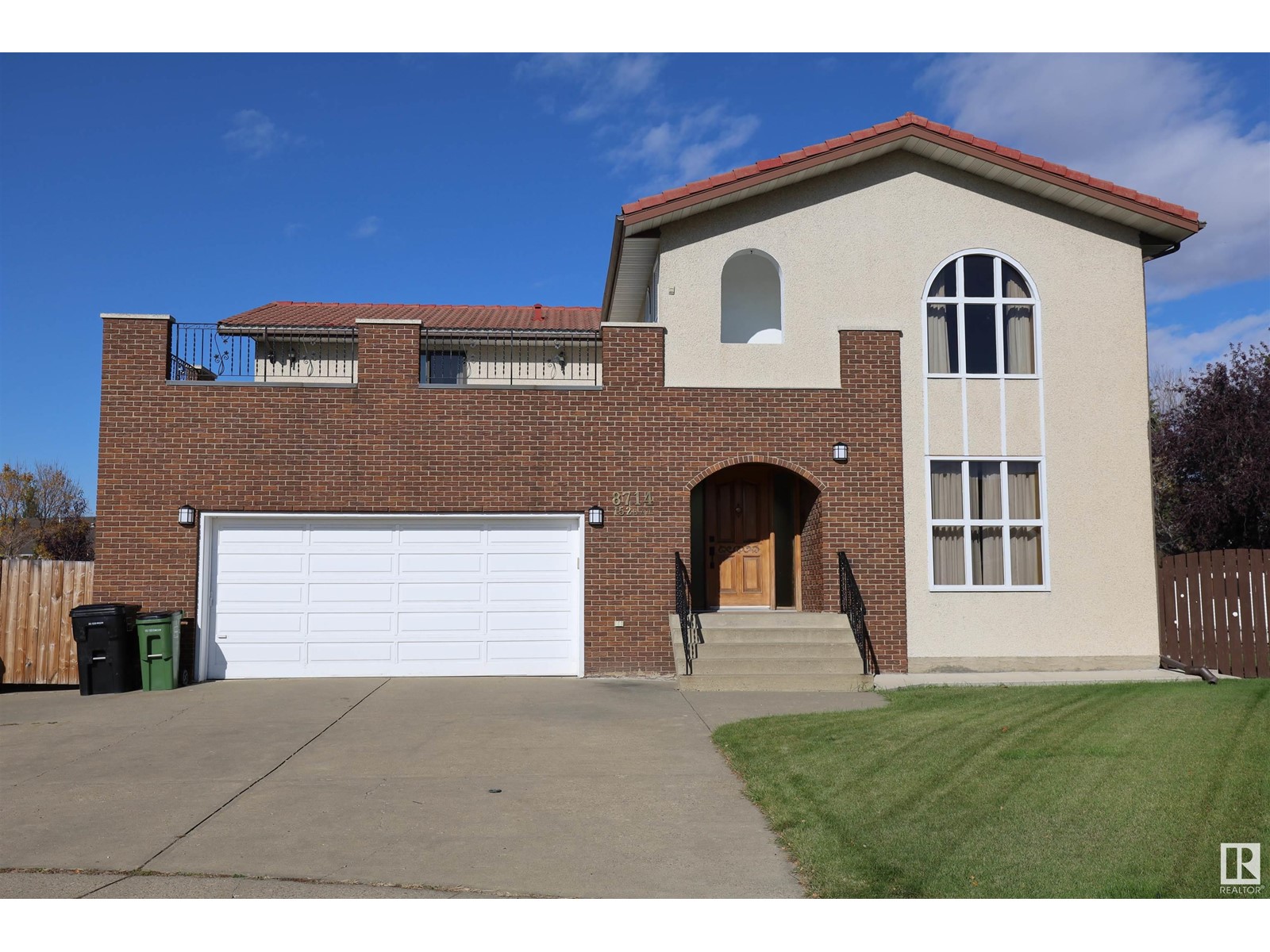 8714 152B AV NW, Edmonton, Alberta
