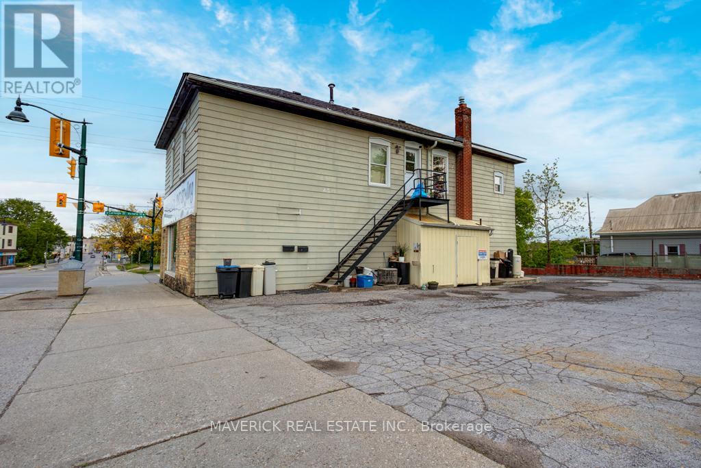 101 Thames Street N, Ingersoll, Ontario  N5C 3C9 - Photo 28 - X12171447