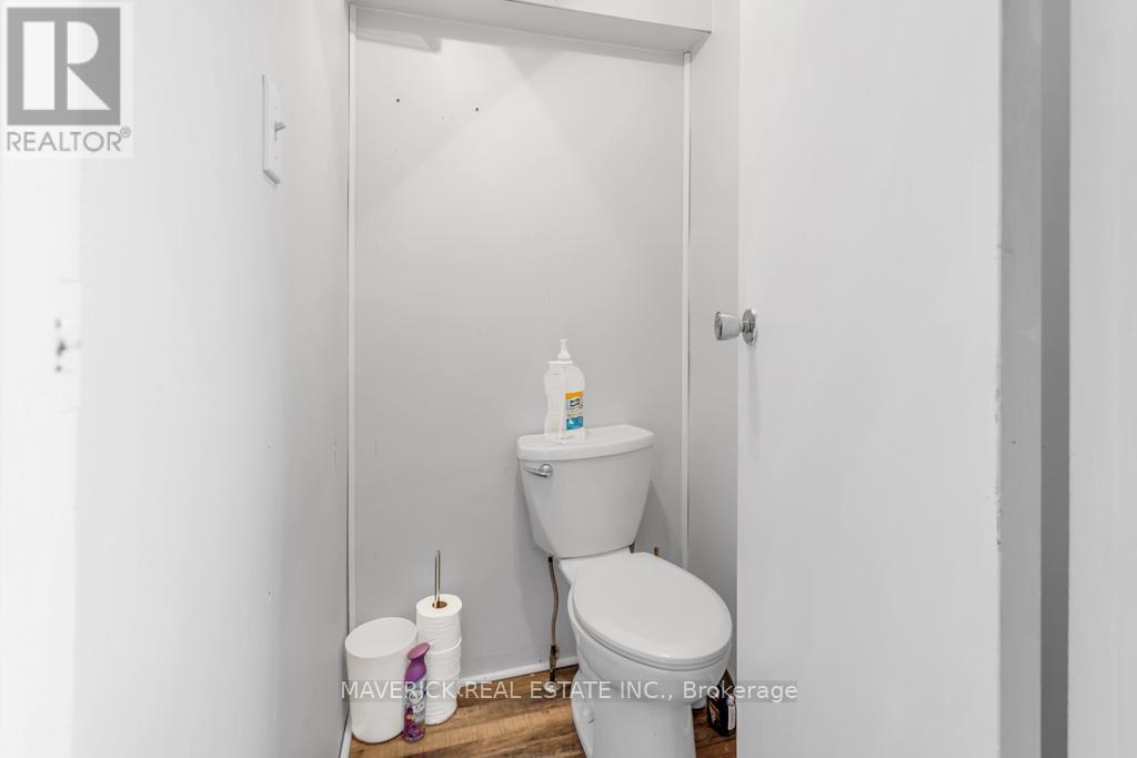 101 Thames Street N, Ingersoll, Ontario  N5C 3C9 - Photo 6 - X12171447