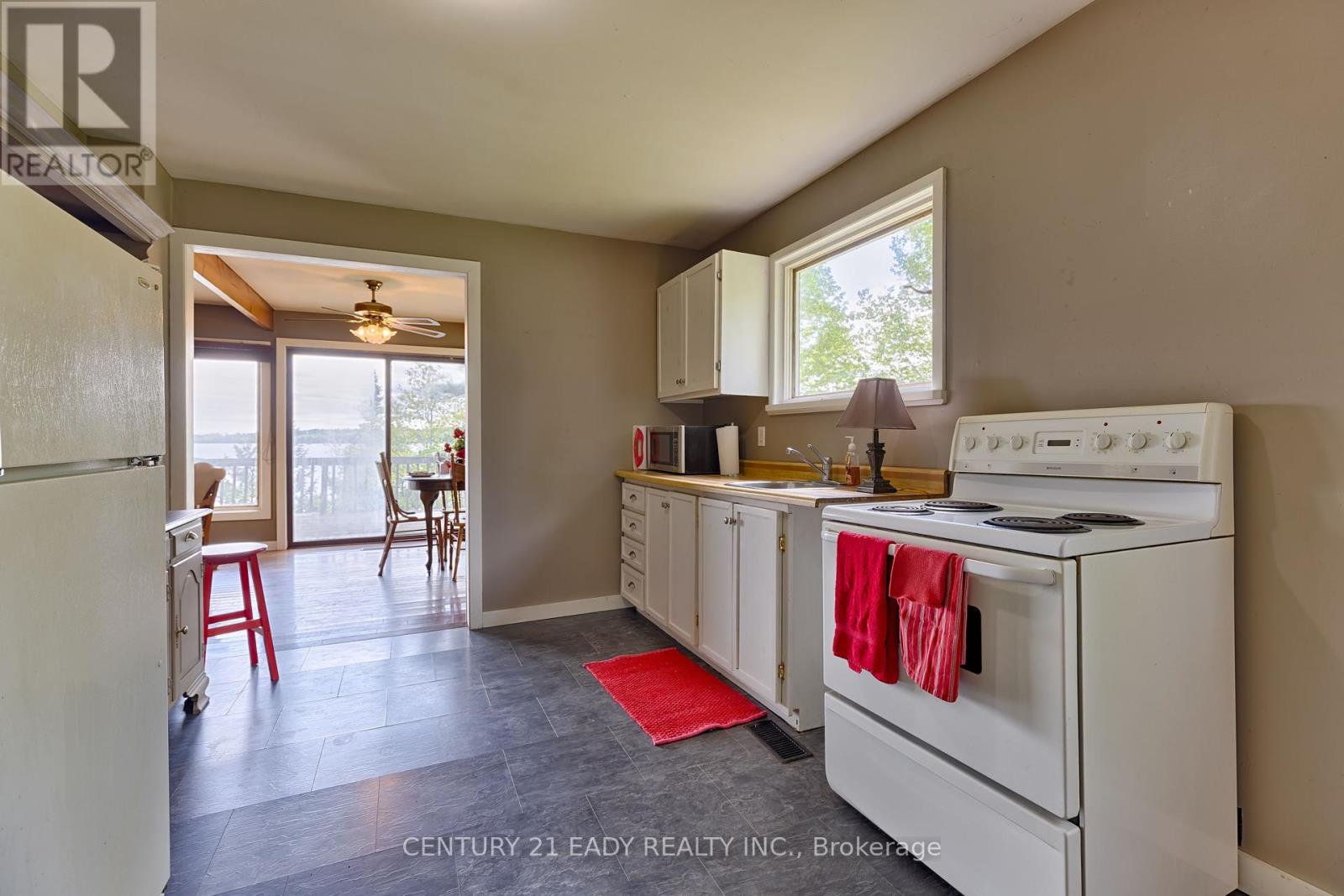 1044 Beachs Lane, Greater Madawaska, Ontario  K0J 1H0 - Photo 29 - X12171446