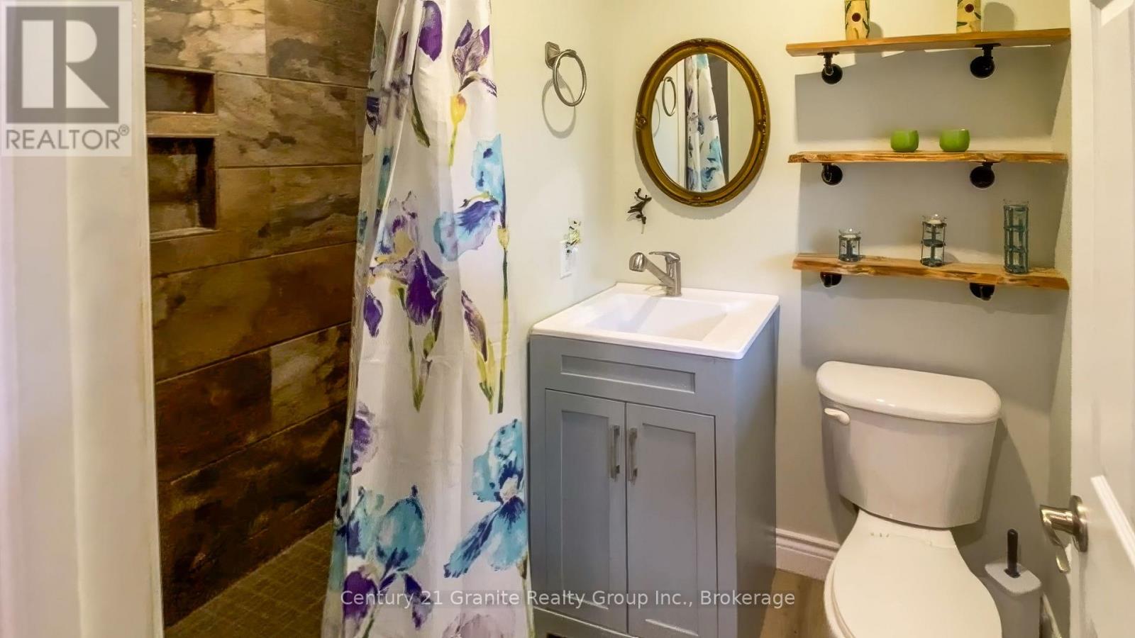 2302 Buckslide Road, Algonquin Highlands, Ontario  K0M 1J1 - Photo 22 - X12170461