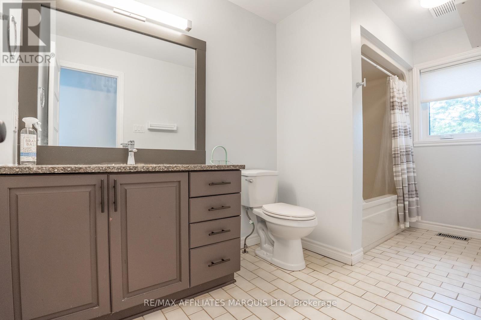 1143 Stokes Drive, Cornwall, Ontario  K6J 5J6 - Photo 26 - X12171432